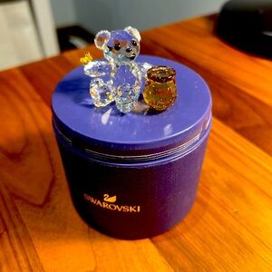 Swarovski Kris Bear - Sweet As Honey Figurine - new in box